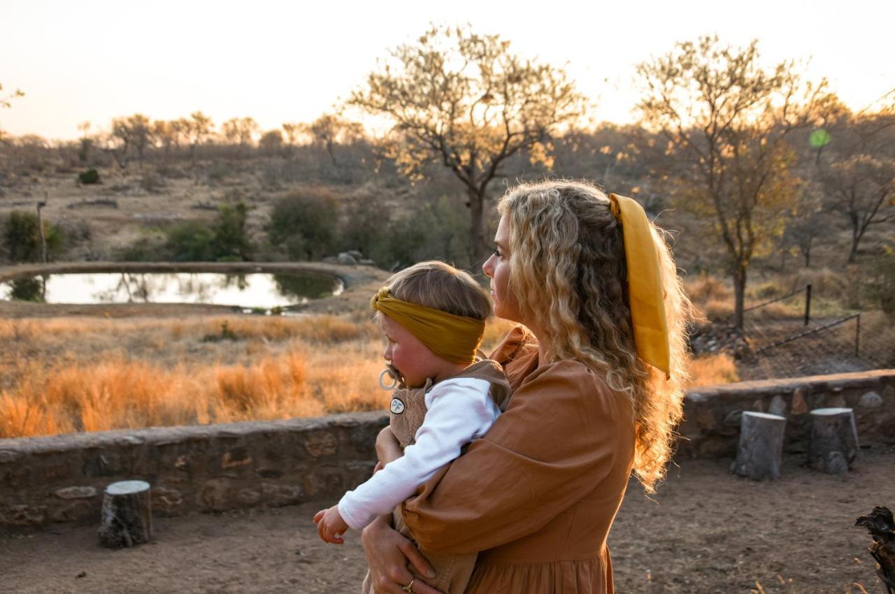 Milima Big 5 Safari Lodge Hoedspruit Esterno foto