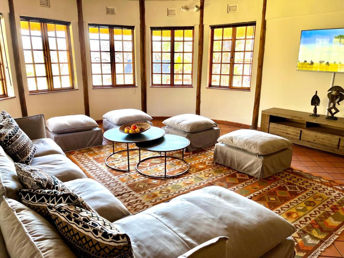 Milima Big 5 Safari Lodge Hoedspruit Esterno foto