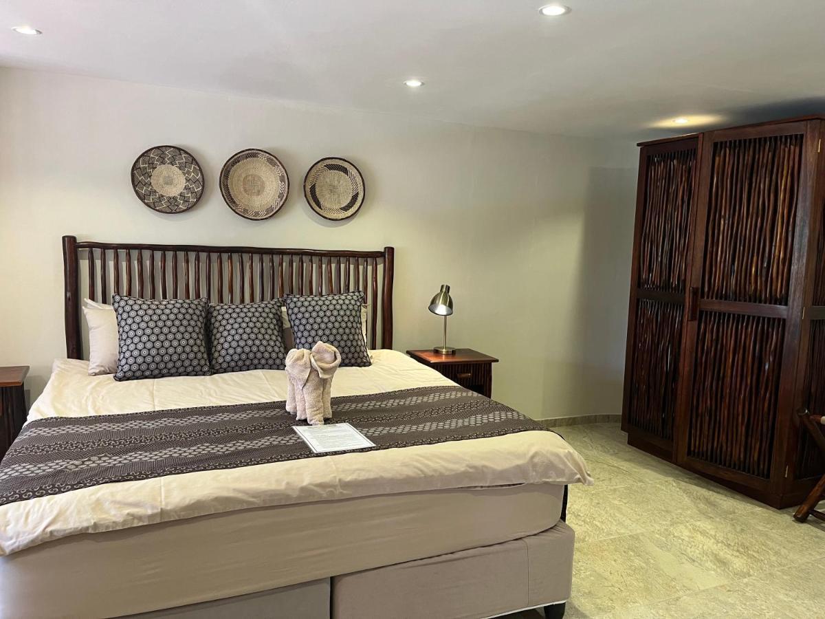 Milima Big 5 Safari Lodge Hoedspruit Esterno foto