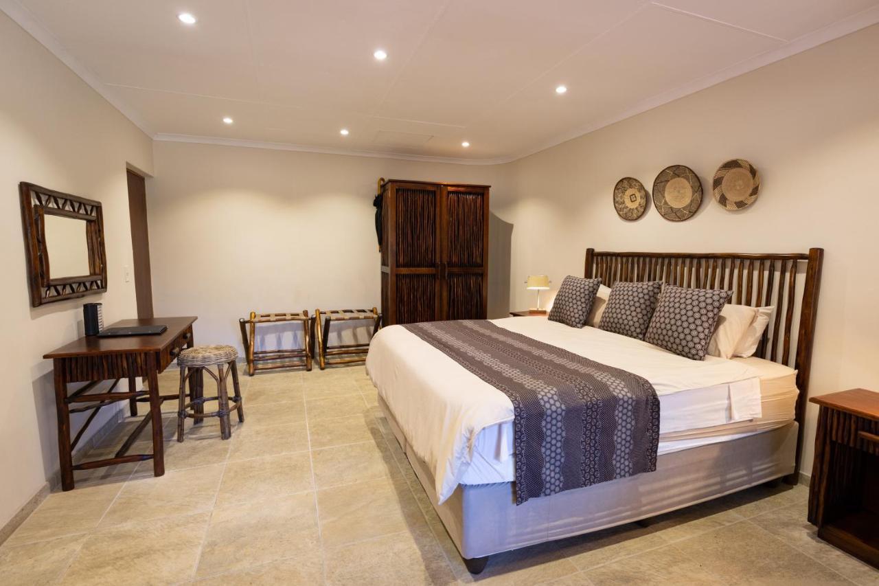 Milima Big 5 Safari Lodge Hoedspruit Esterno foto