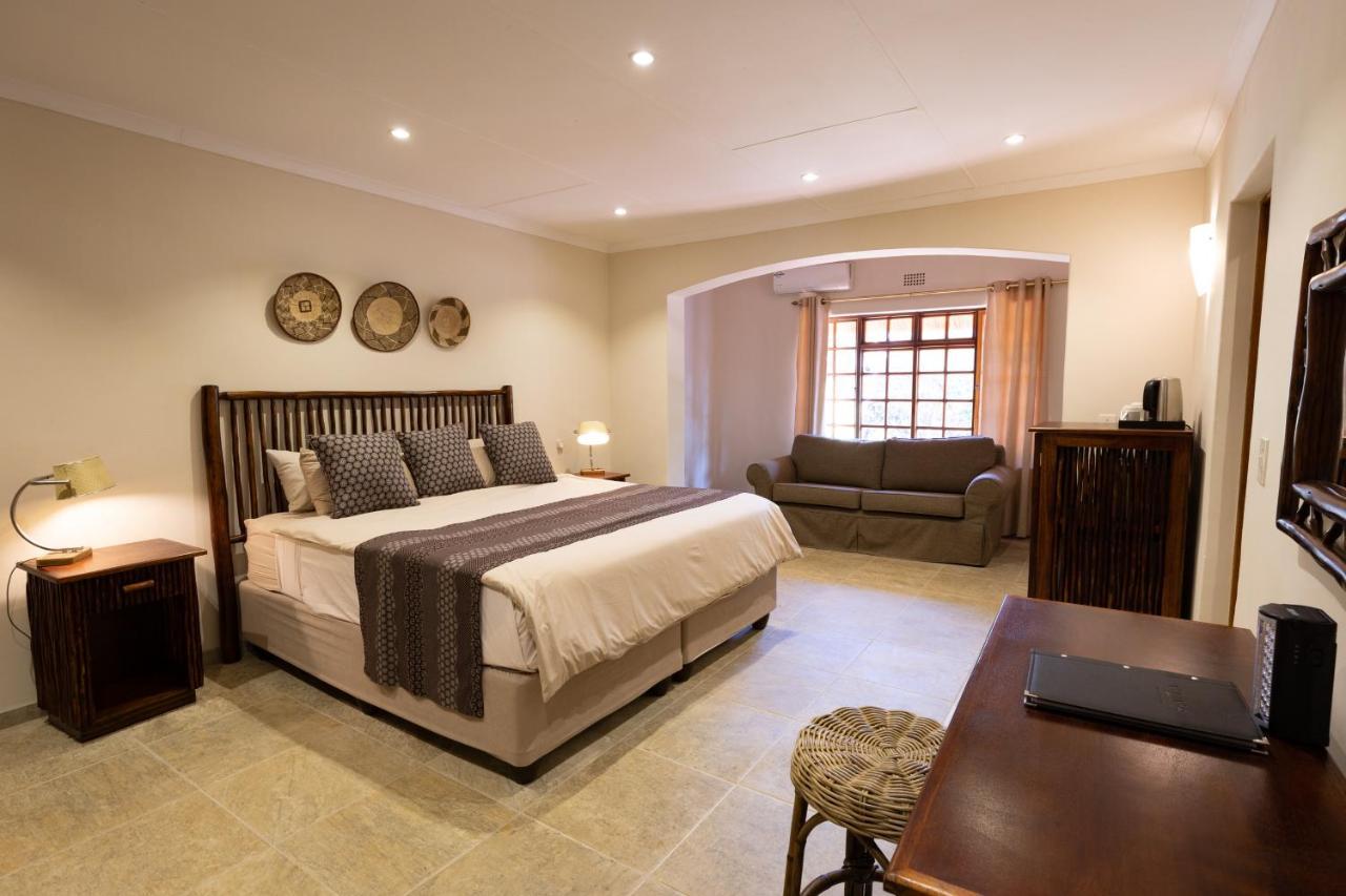 Milima Big 5 Safari Lodge Hoedspruit Esterno foto