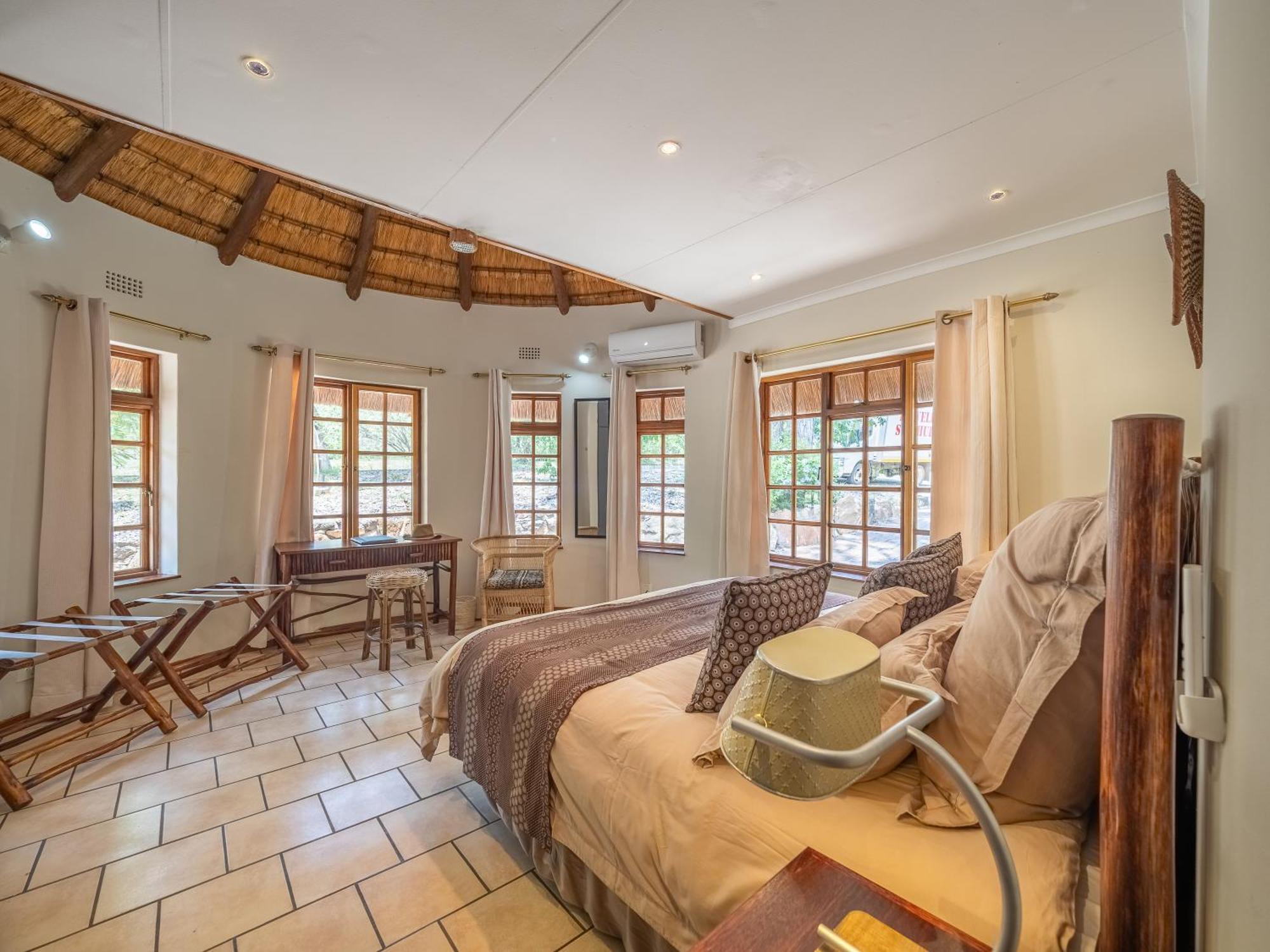 Milima Big 5 Safari Lodge Hoedspruit Esterno foto