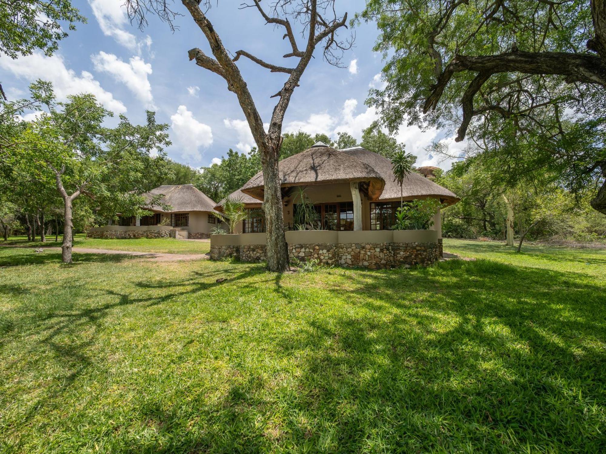 Milima Big 5 Safari Lodge Hoedspruit Esterno foto