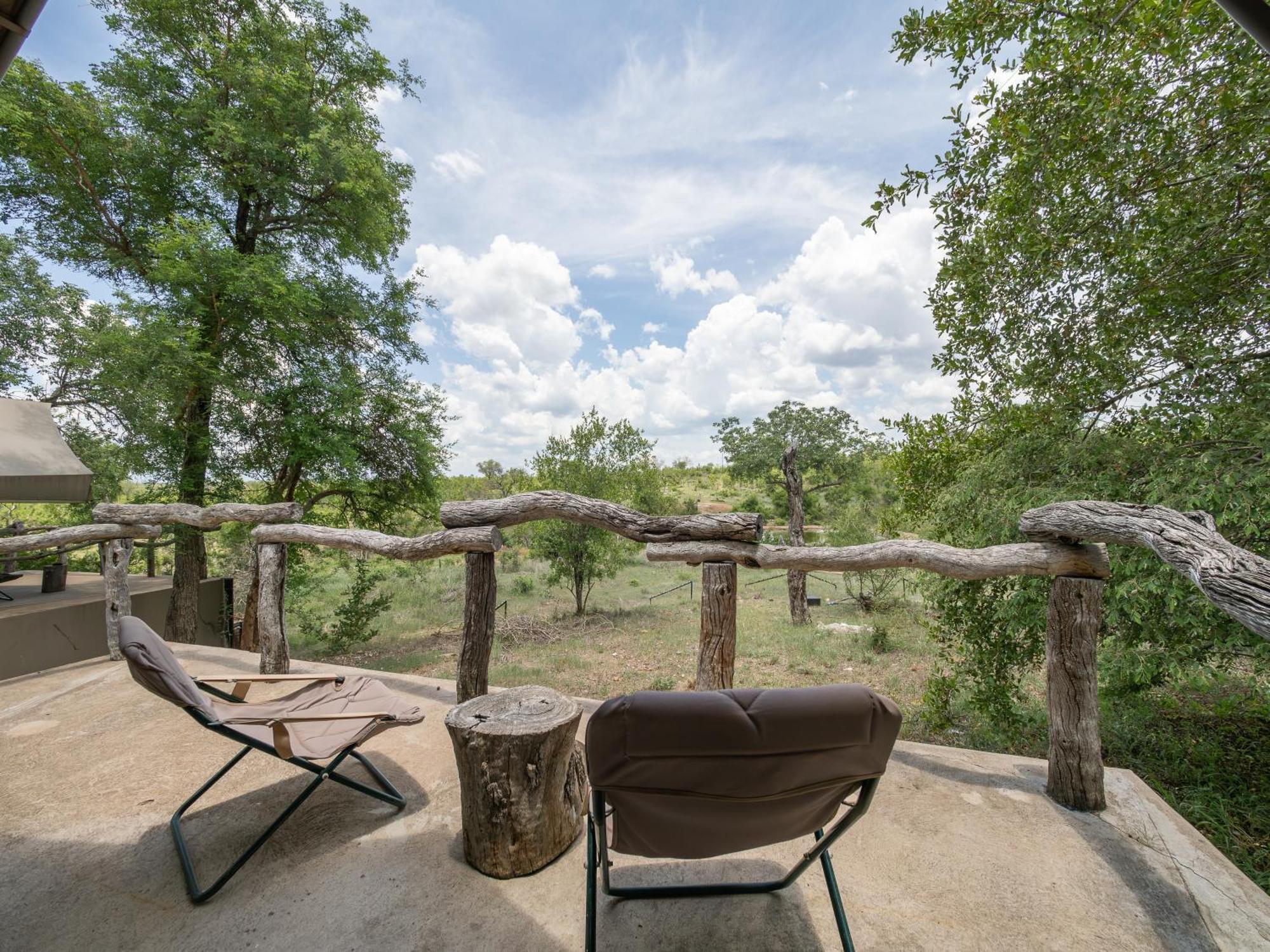 Milima Big 5 Safari Lodge Hoedspruit Esterno foto